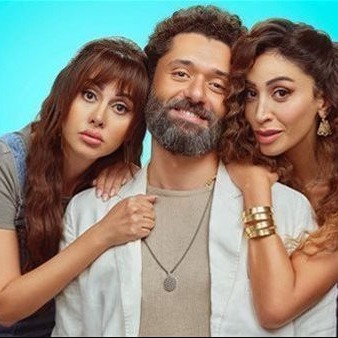 "كريم محمود عبد العزيز يحقق 30 مليون جنيه في شباك التذاكر بفيلم 'الهنا اللي أنا فيه'"